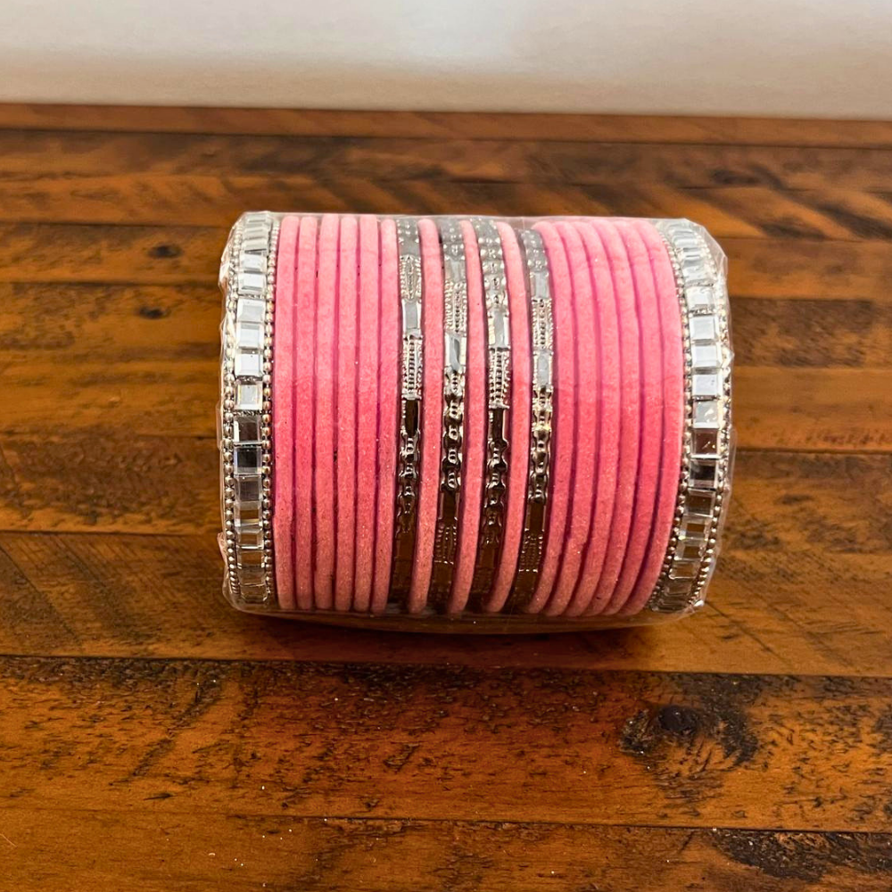 Classic Velvet Glass Bangles Set
