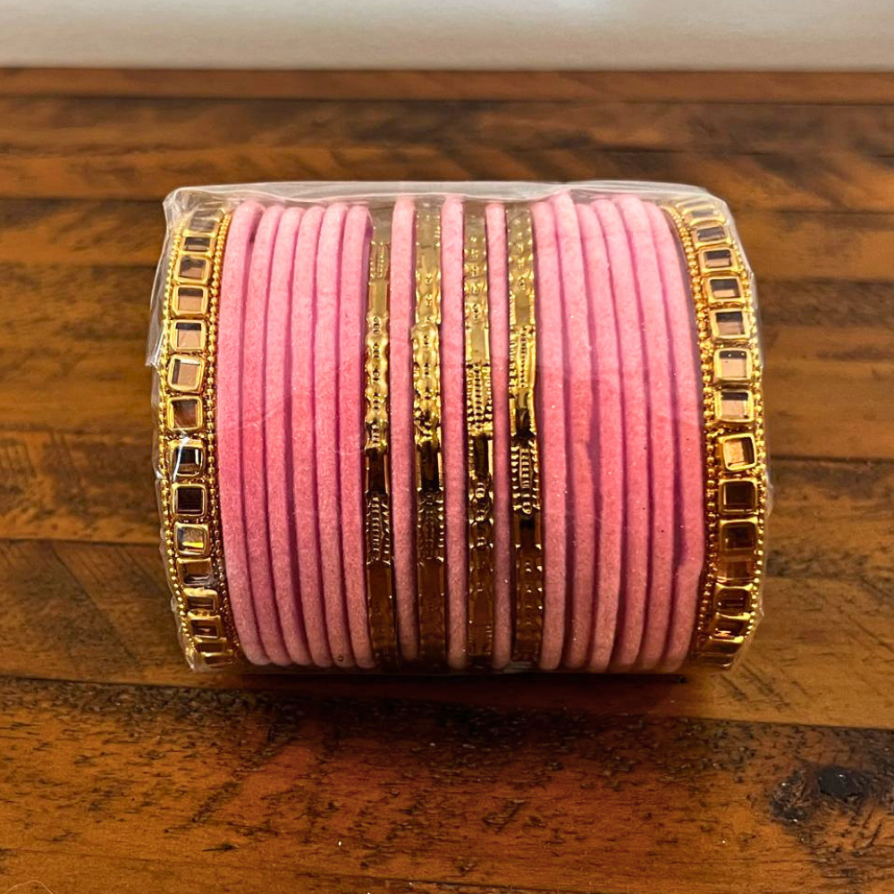 Classic Velvet Glass Bangles Set