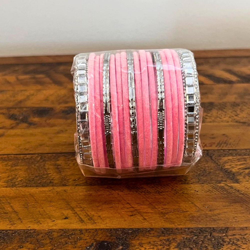 Classic Velvet Glass Bangles Set