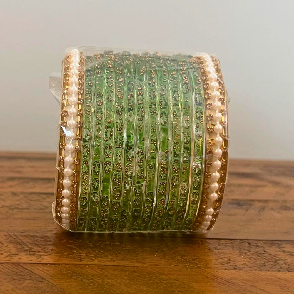 Classic Glass Bangles Set