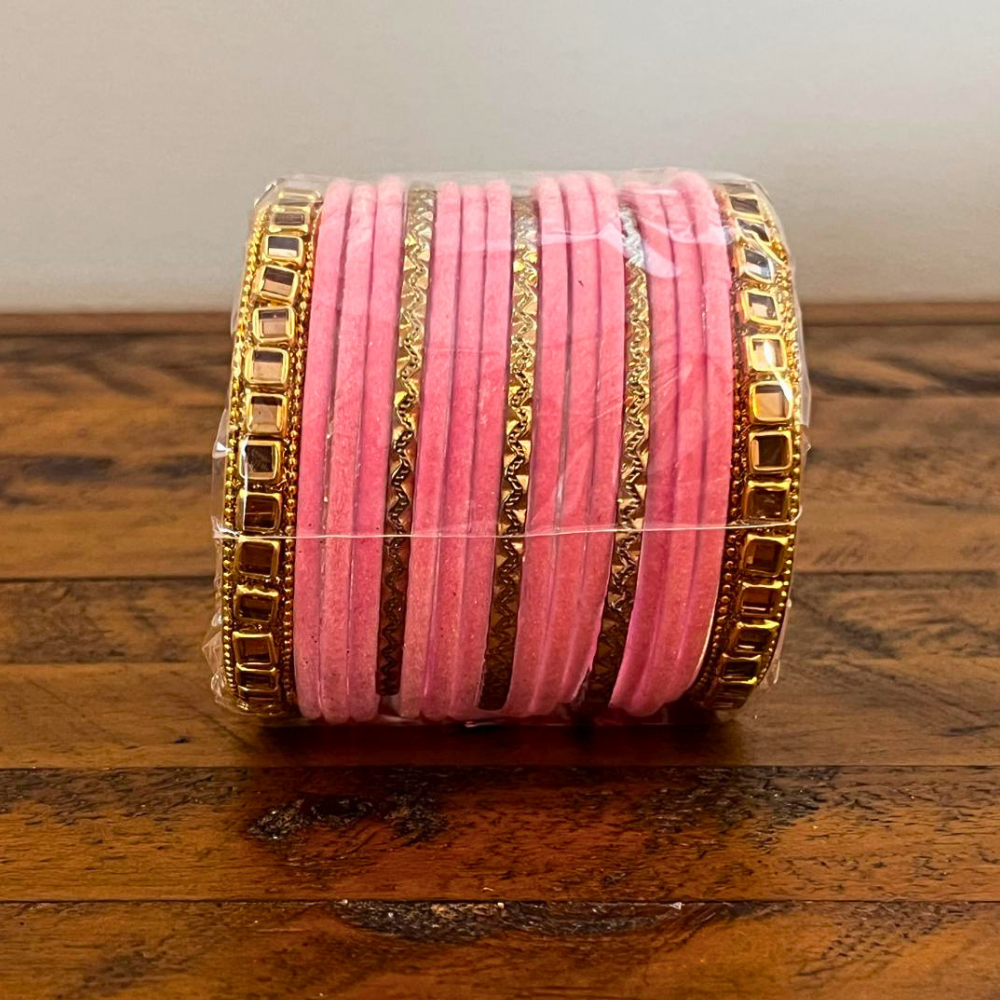 Classic Velvet Glass Bangles Set